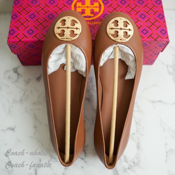 NIB Tory Burch Signature Logo Classic Chelsea Ballet Flat in Royal Tan/Gold - Picture 4 of 9